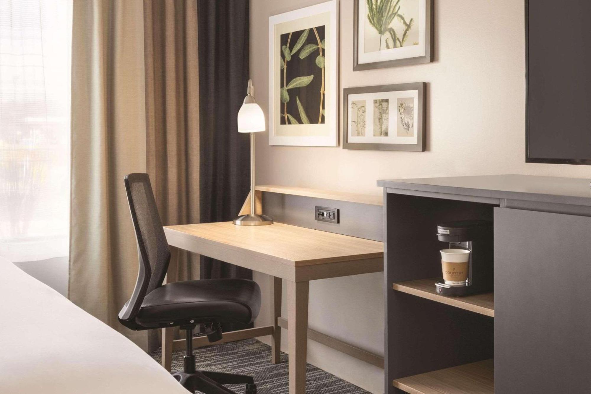Country Inn & Suites By Radisson, Madison Southwest, Wi Fitchburg Εξωτερικό φωτογραφία
