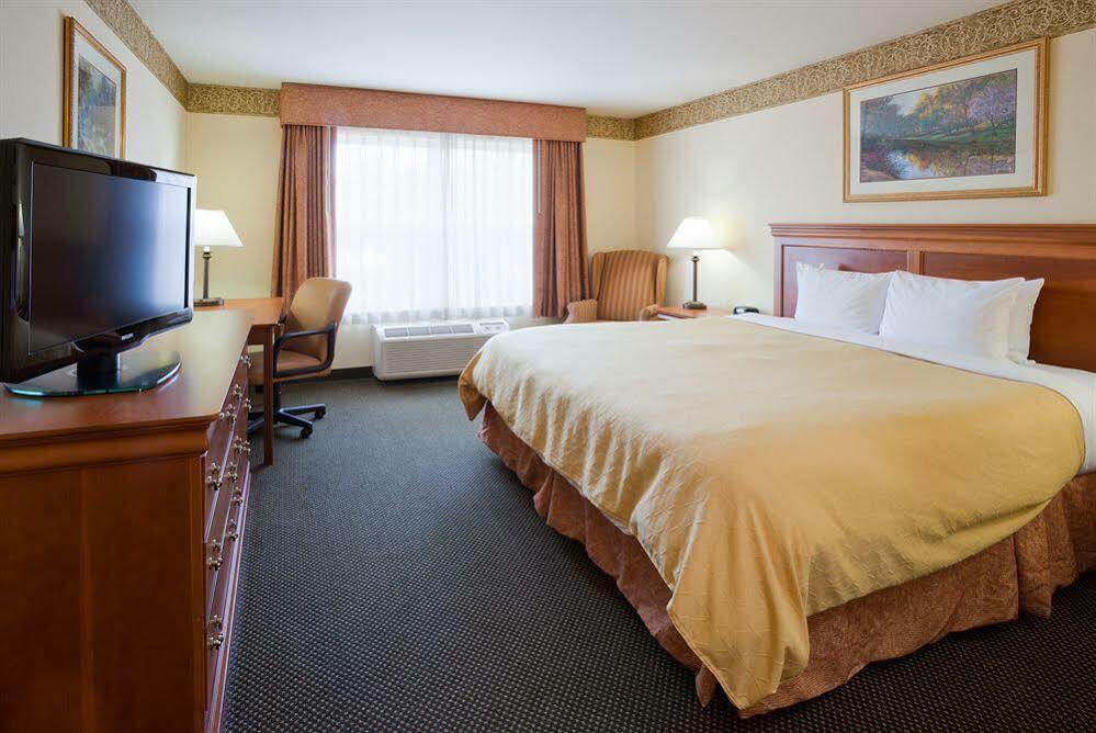Country Inn & Suites By Radisson, Madison Southwest, Wi Fitchburg Εξωτερικό φωτογραφία